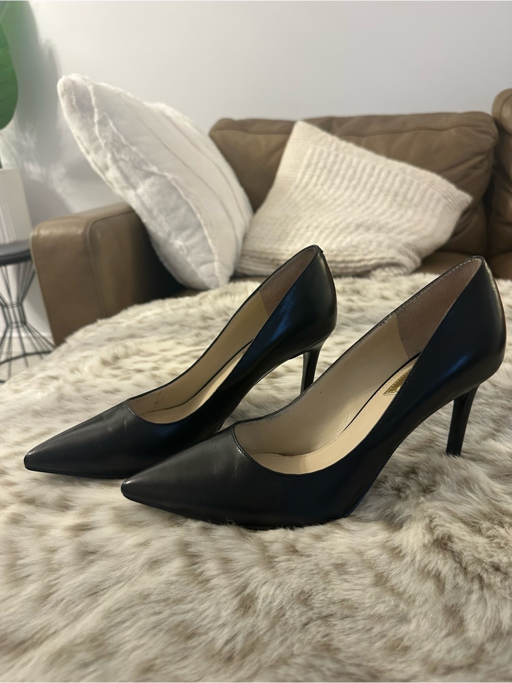 Marc Fisher Black Pointed-Toe Leather Pumps